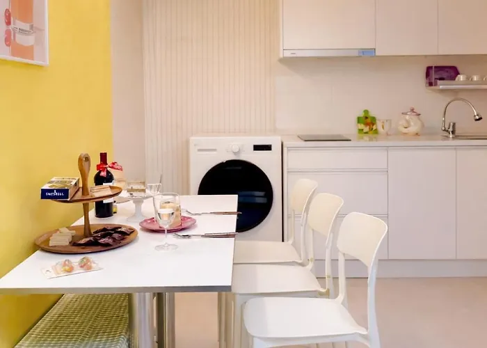 Spacious 2br For 5 Near Sillim Pink & Cozy * ソウル特別市